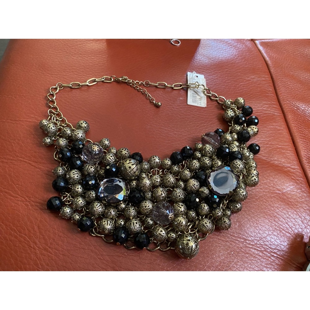 Chunky beaded bib necklace